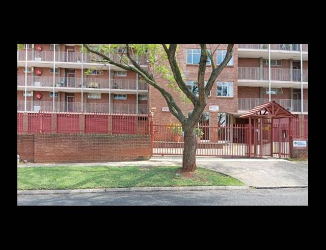 3 BEDROOM APARTMENT FOR SALE IN WONDERBOOM SOUTH